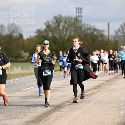12.04.2026 - 45. Internationalen Wilhelmsburger Insellauf Dr. Thomas Lammeyer http://msf.ph/oto/9435609 12.04.2026 09:25:08 Laufen 147, 2806, 264, 2807, 2800 meine-sportfotos.de