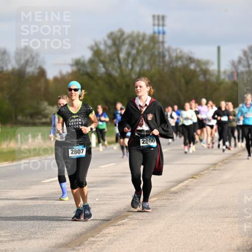 12.04.2026 - 45. Internationalen Wilhelmsburger Insellauf Dr. Thomas Lammeyer http://msf.ph/oto/9435613 12.04.2026 09:25:09 Laufen 47, 264, 2806, 2807, 2800 meine-sportfotos.de