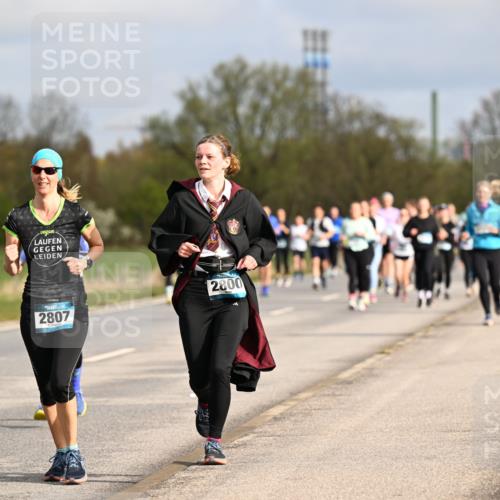 12.04.2026 - 45. Internationalen Wilhelmsburger Insellauf Dr. Thomas Lammeyer http://msf.ph/oto/9435622 12.04.2026 09:25:10 Laufen 2807, 2800 meine-sportfotos.de