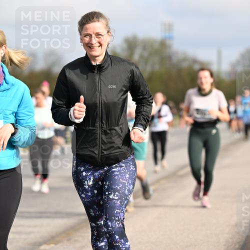 12.04.2026 - 45. Internationalen Wilhelmsburger Insellauf Dr. Thomas Lammeyer http://msf.ph/oto/9435683 12.04.2026 09:25:22 Laufen 45, 2225 meine-sportfotos.de