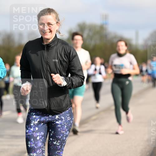 12.04.2026 - 45. Internationalen Wilhelmsburger Insellauf Dr. Thomas Lammeyer http://msf.ph/oto/9435685 12.04.2026 09:25:22 Laufen  meine-sportfotos.de