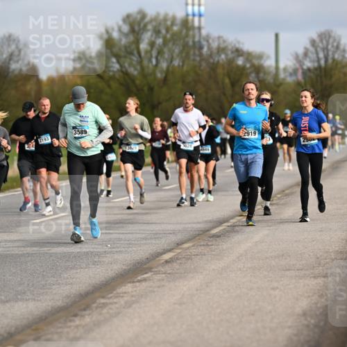 12.04.2026 - 45. Internationalen Wilhelmsburger Insellauf Dr. Thomas Lammeyer http://msf.ph/oto/9435731 12.04.2026 09:25:30 Laufen 3018, 730, 2567, 2193, 3589, 3029, 3028, 2413, 2919, 2502 meine-sportfotos.de