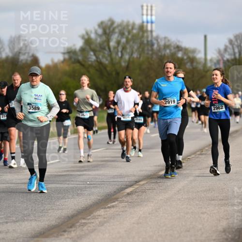 12.04.2026 - 45. Internationalen Wilhelmsburger Insellauf Dr. Thomas Lammeyer http://msf.ph/oto/9435736 12.04.2026 09:25:32 Laufen 2730, 2567, 214, 21, 3589, 3029, 3028, 4949, 2919, 2962 meine-sportfotos.de