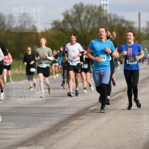 12.04.2026 - 45. Internationalen Wilhelmsburger Insellauf Dr. Thomas Lammeyer http://msf.ph/oto/9435746 12.04.2026 09:25:33 Laufen 3589, 3028, 3029, 4549, 19, 2962 meine-sportfotos.de