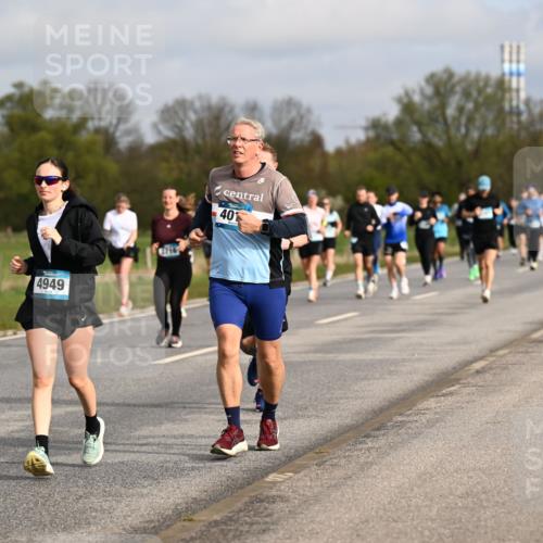 12.04.2026 - 45. Internationalen Wilhelmsburger Insellauf Dr. Thomas Lammeyer http://msf.ph/oto/9435792 12.04.2026 09:25:41 Laufen 4949, 40 meine-sportfotos.de