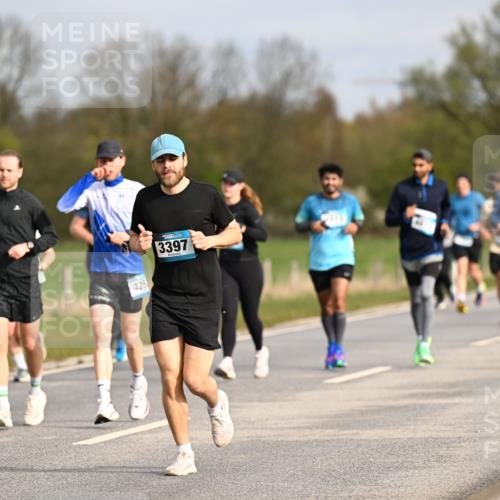 12.04.2026 - 45. Internationalen Wilhelmsburger Insellauf Dr. Thomas Lammeyer http://msf.ph/oto/9435829 12.04.2026 09:25:47 Laufen 47, 425, 3397 meine-sportfotos.de