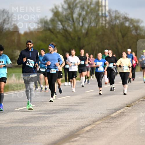 12.04.2026 - 45. Internationalen Wilhelmsburger Insellauf Dr. Thomas Lammeyer http://msf.ph/oto/9435837 12.04.2026 09:25:49 Laufen 4613, 4612, 3027, 3607 meine-sportfotos.de