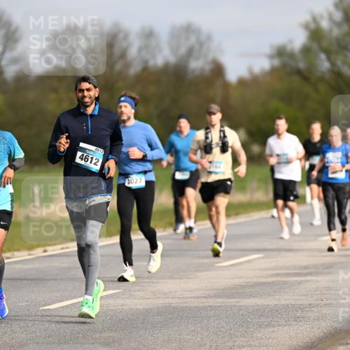 12.04.2026 - 45. Internationalen Wilhelmsburger Insellauf Dr. Thomas Lammeyer http://msf.ph/oto/9435852 12.04.2026 09:25:52 Laufen 4613, 4612, 4612, 2160, 3027 meine-sportfotos.de
