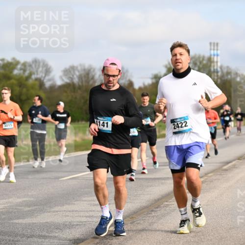 12.04.2026 - 45. Internationalen Wilhelmsburger Insellauf Dr. Thomas Lammeyer http://msf.ph/oto/9435984 12.04.2026 09:26:18 Laufen 3743, 4141, 3015, 080, 2422 meine-sportfotos.de