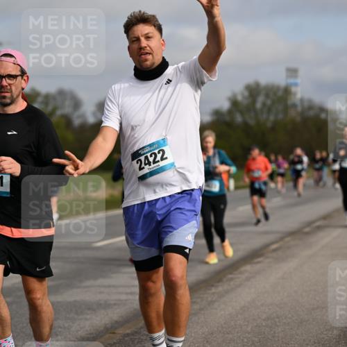 12.04.2026 - 45. Internationalen Wilhelmsburger Insellauf Dr. Thomas Lammeyer http://msf.ph/oto/9435990 12.04.2026 09:26:19 Laufen 4141, 2422 meine-sportfotos.de