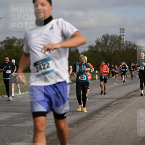 12.04.2026 - 45. Internationalen Wilhelmsburger Insellauf Dr. Thomas Lammeyer http://msf.ph/oto/9435991 12.04.2026 09:26:19 Laufen 1, 3123, 2422, 3622, 5720, 2510, 3681 meine-sportfotos.de