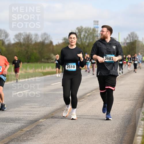 12.04.2026 - 45. Internationalen Wilhelmsburger Insellauf Dr. Thomas Lammeyer http://msf.ph/oto/9436016 12.04.2026 09:26:25 Laufen 5720, 2510, 3681 meine-sportfotos.de