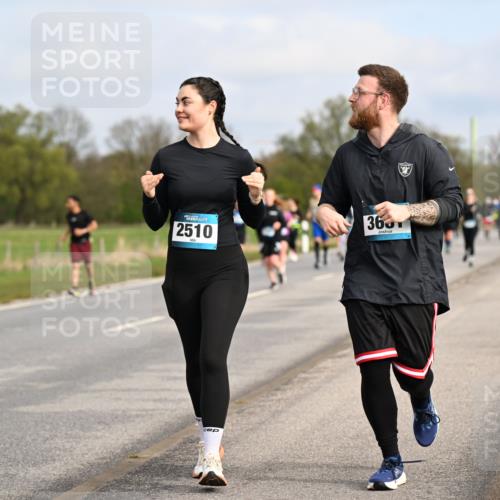 12.04.2026 - 45. Internationalen Wilhelmsburger Insellauf Dr. Thomas Lammeyer http://msf.ph/oto/9436024 12.04.2026 09:26:26 Laufen 2510, 360 meine-sportfotos.de