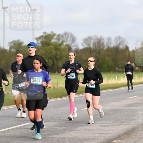 12.04.2026 - 45. Internationalen Wilhelmsburger Insellauf Dr. Thomas Lammeyer http://msf.ph/oto/9436115 12.04.2026 09:26:45 Laufen 3207, 2601, 4633, 5700, 2993 meine-sportfotos.de