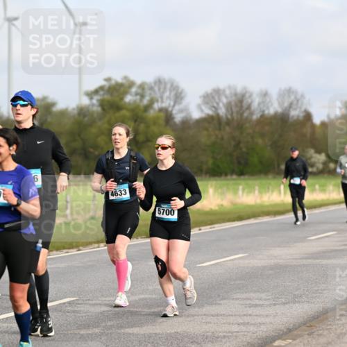 12.04.2026 - 45. Internationalen Wilhelmsburger Insellauf Dr. Thomas Lammeyer http://msf.ph/oto/9436121 12.04.2026 09:26:46 Laufen 260, 6, 4633, 5700 meine-sportfotos.de