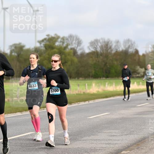 12.04.2026 - 45. Internationalen Wilhelmsburger Insellauf Dr. Thomas Lammeyer http://msf.ph/oto/9436125 12.04.2026 09:26:46 Laufen 2601, 2486, 4633, 5700 meine-sportfotos.de