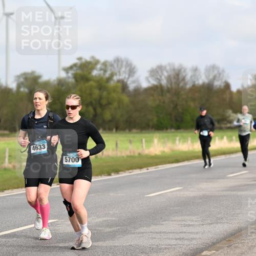 12.04.2026 - 45. Internationalen Wilhelmsburger Insellauf Dr. Thomas Lammeyer http://msf.ph/oto/9436127 12.04.2026 09:26:46 Laufen 2486, 4633, 5700, 2993 meine-sportfotos.de