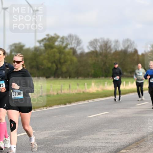 12.04.2026 - 45. Internationalen Wilhelmsburger Insellauf Dr. Thomas Lammeyer http://msf.ph/oto/9436131 12.04.2026 09:26:47 Laufen 4633, 5700 meine-sportfotos.de