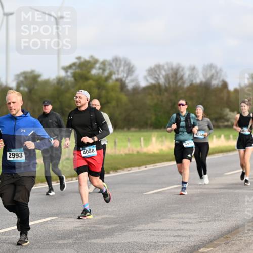 12.04.2026 - 45. Internationalen Wilhelmsburger Insellauf Dr. Thomas Lammeyer http://msf.ph/oto/9436151 12.04.2026 09:26:52 Laufen 2993, 4058, 4520, 346 meine-sportfotos.de