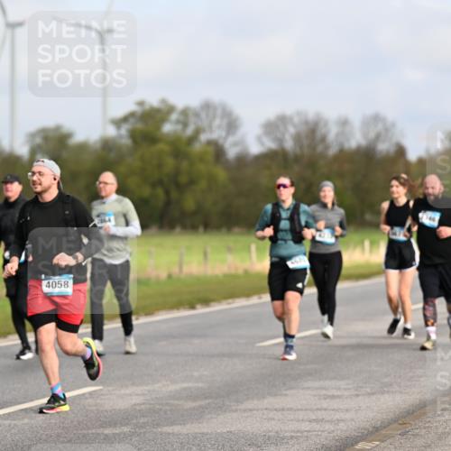 12.04.2026 - 45. Internationalen Wilhelmsburger Insellauf Dr. Thomas Lammeyer http://msf.ph/oto/9436157 12.04.2026 09:26:53 Laufen 03, 4058 meine-sportfotos.de
