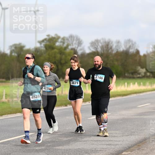 12.04.2026 - 45. Internationalen Wilhelmsburger Insellauf Dr. Thomas Lammeyer http://msf.ph/oto/9436174 12.04.2026 09:26:56 Laufen 2, 4520, 4232, 3671, 3346 meine-sportfotos.de