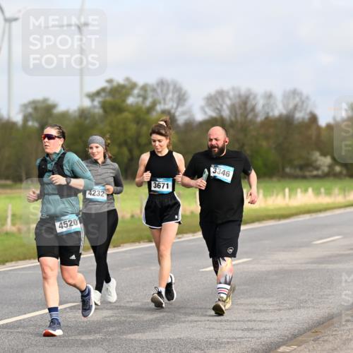 12.04.2026 - 45. Internationalen Wilhelmsburger Insellauf Dr. Thomas Lammeyer http://msf.ph/oto/9436175 12.04.2026 09:26:56 Laufen 4520, 4232, 3671, 3346 meine-sportfotos.de