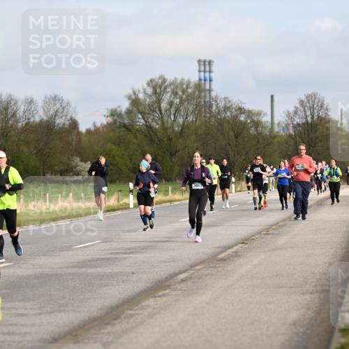 12.04.2026 - 45. Internationalen Wilhelmsburger Insellauf Dr. Thomas Lammeyer http://msf.ph/oto/9436204 12.04.2026 09:27:01 Laufen 3913, 223 meine-sportfotos.de