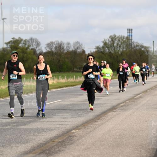 12.04.2026 - 45. Internationalen Wilhelmsburger Insellauf Dr. Thomas Lammeyer http://msf.ph/oto/9436342 12.04.2026 09:27:26 Laufen 2346, 2612 meine-sportfotos.de