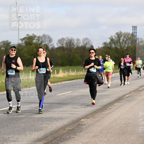 12.04.2026 - 45. Internationalen Wilhelmsburger Insellauf Dr. Thomas Lammeyer http://msf.ph/oto/9436347 12.04.2026 09:27:27 Laufen 2612, 2312, 2346 meine-sportfotos.de