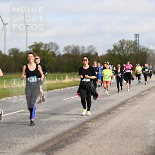 12.04.2026 - 45. Internationalen Wilhelmsburger Insellauf Dr. Thomas Lammeyer http://msf.ph/oto/9436352 12.04.2026 09:27:28 Laufen 2346, 26127 meine-sportfotos.de