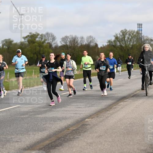 12.04.2026 - 45. Internationalen Wilhelmsburger Insellauf Dr. Thomas Lammeyer http://msf.ph/oto/9436407 12.04.2026 09:27:37 Laufen 188, 3092, 2686, 466, 2240, 41, 2199 meine-sportfotos.de