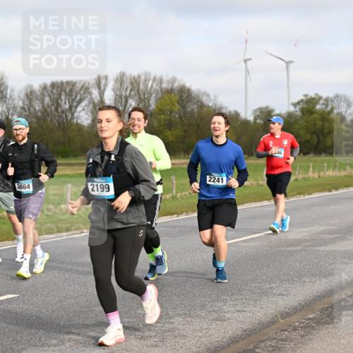 12.04.2026 - 45. Internationalen Wilhelmsburger Insellauf Dr. Thomas Lammeyer http://msf.ph/oto/9436424 12.04.2026 09:27:43 Laufen 25, 52686, 2241, 3664, 2199, 46 meine-sportfotos.de