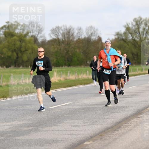 12.04.2026 - 45. Internationalen Wilhelmsburger Insellauf Dr. Thomas Lammeyer http://msf.ph/oto/9436456 12.04.2026 09:27:50 Laufen 3633 meine-sportfotos.de