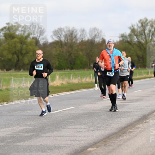 12.04.2026 - 45. Internationalen Wilhelmsburger Insellauf Dr. Thomas Lammeyer http://msf.ph/oto/9436457 12.04.2026 09:27:50 Laufen 4004, 3633, 208 meine-sportfotos.de