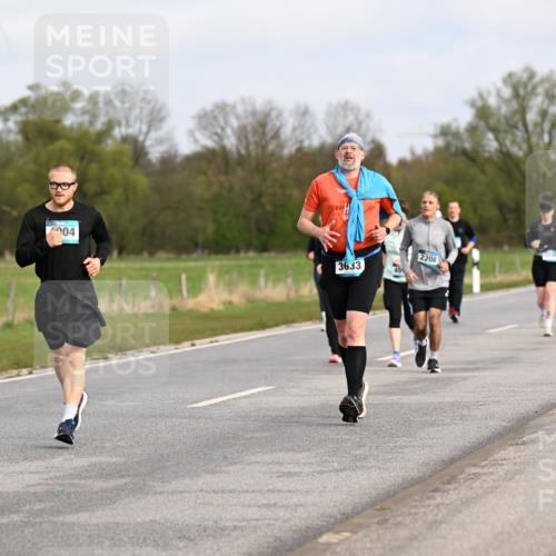 12.04.2026 - 45. Internationalen Wilhelmsburger Insellauf Dr. Thomas Lammeyer http://msf.ph/oto/9436464 12.04.2026 09:27:51 Laufen 04, 3633, 45, 2208 meine-sportfotos.de