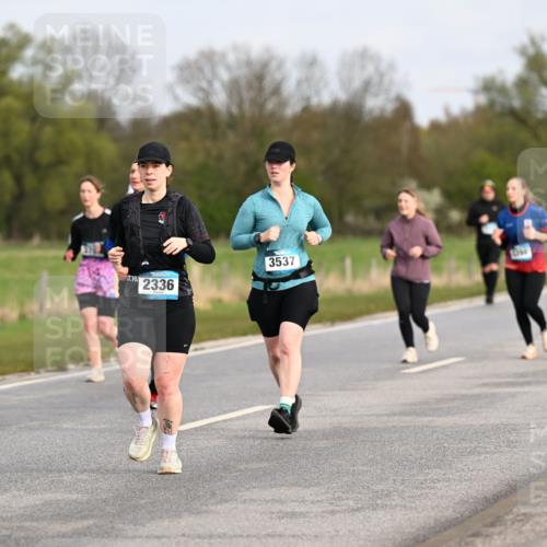 12.04.2026 - 45. Internationalen Wilhelmsburger Insellauf Dr. Thomas Lammeyer http://msf.ph/oto/9436506 12.04.2026 09:27:58 Laufen 2776, 2336, 3537 meine-sportfotos.de