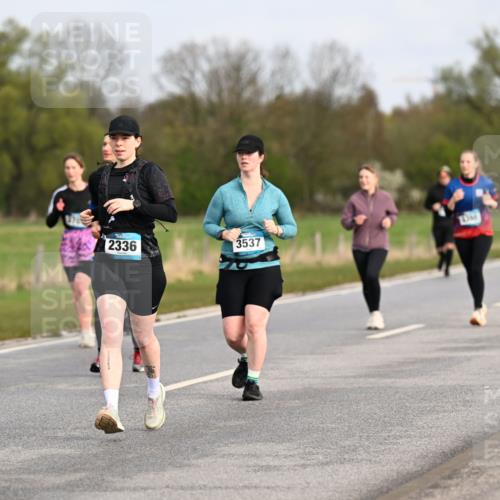 12.04.2026 - 45. Internationalen Wilhelmsburger Insellauf Dr. Thomas Lammeyer http://msf.ph/oto/9436507 12.04.2026 09:27:58 Laufen 2776, 2336, 3537 meine-sportfotos.de