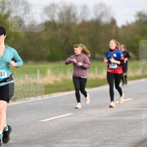 12.04.2026 - 45. Internationalen Wilhelmsburger Insellauf Dr. Thomas Lammeyer http://msf.ph/oto/9436517 12.04.2026 09:28:01 Laufen 3537 meine-sportfotos.de