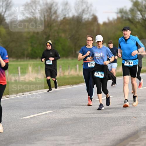 12.04.2026 - 45. Internationalen Wilhelmsburger Insellauf Dr. Thomas Lammeyer http://msf.ph/oto/9436540 12.04.2026 09:28:05 Laufen 3398, 5948, 4850, 3714, 3715 meine-sportfotos.de