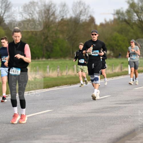 12.04.2026 - 45. Internationalen Wilhelmsburger Insellauf Dr. Thomas Lammeyer http://msf.ph/oto/9436577 12.04.2026 09:28:11 Laufen 223, 2481, 1298, 4406, 2739, 2165 meine-sportfotos.de