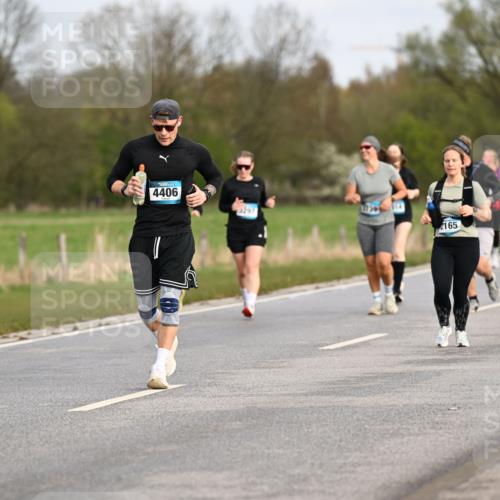 12.04.2026 - 45. Internationalen Wilhelmsburger Insellauf Dr. Thomas Lammeyer http://msf.ph/oto/9436592 12.04.2026 09:28:13 Laufen 4406, 2165 meine-sportfotos.de