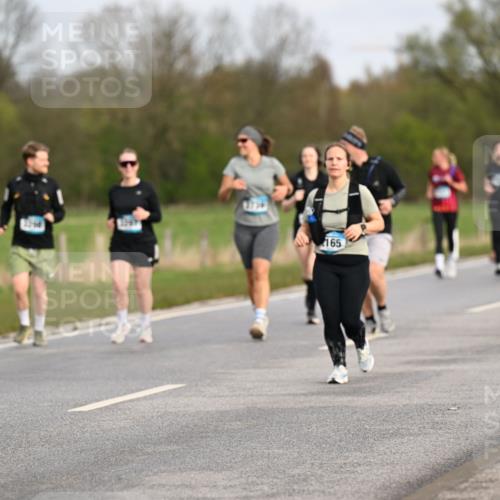 12.04.2026 - 45. Internationalen Wilhelmsburger Insellauf Dr. Thomas Lammeyer http://msf.ph/oto/9436604 12.04.2026 09:28:16 Laufen 4406, 3729, 165 meine-sportfotos.de