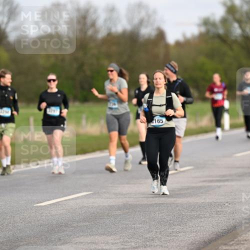 12.04.2026 - 45. Internationalen Wilhelmsburger Insellauf Dr. Thomas Lammeyer http://msf.ph/oto/9436605 12.04.2026 09:28:16 Laufen 165, 7720 meine-sportfotos.de