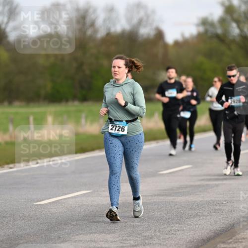 12.04.2026 - 45. Internationalen Wilhelmsburger Insellauf Dr. Thomas Lammeyer http://msf.ph/oto/9436639 12.04.2026 09:28:21 Laufen 2726, 2928 meine-sportfotos.de