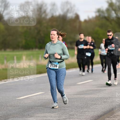 12.04.2026 - 45. Internationalen Wilhelmsburger Insellauf Dr. Thomas Lammeyer http://msf.ph/oto/9436640 12.04.2026 09:28:21 Laufen 2726 meine-sportfotos.de