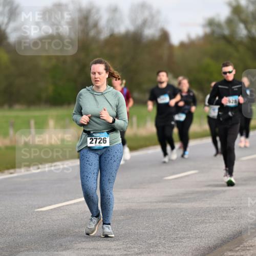 12.04.2026 - 45. Internationalen Wilhelmsburger Insellauf Dr. Thomas Lammeyer http://msf.ph/oto/9436643 12.04.2026 09:28:22 Laufen 2726 meine-sportfotos.de