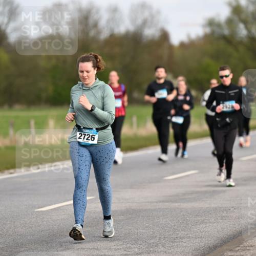12.04.2026 - 45. Internationalen Wilhelmsburger Insellauf Dr. Thomas Lammeyer http://msf.ph/oto/9436644 12.04.2026 09:28:22 Laufen 2726 meine-sportfotos.de