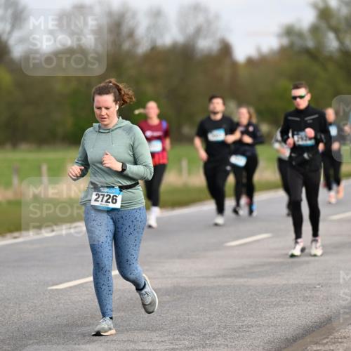 12.04.2026 - 45. Internationalen Wilhelmsburger Insellauf Dr. Thomas Lammeyer http://msf.ph/oto/9436645 12.04.2026 09:28:22 Laufen 2726 meine-sportfotos.de