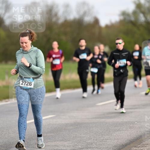 12.04.2026 - 45. Internationalen Wilhelmsburger Insellauf Dr. Thomas Lammeyer http://msf.ph/oto/9436647 12.04.2026 09:28:23 Laufen 2726 meine-sportfotos.de