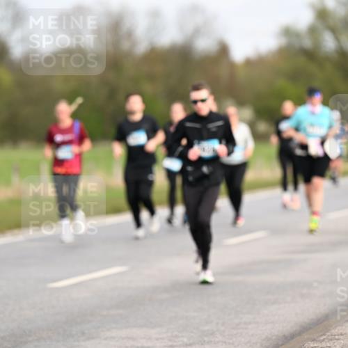 12.04.2026 - 45. Internationalen Wilhelmsburger Insellauf Dr. Thomas Lammeyer http://msf.ph/oto/9436657 12.04.2026 09:28:24 Laufen  meine-sportfotos.de